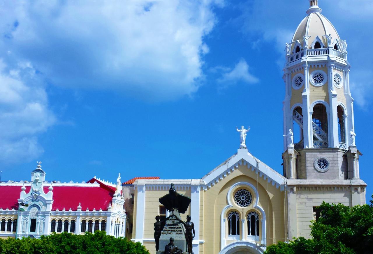 La Isabela Suites Kota Panama Bagian luar foto